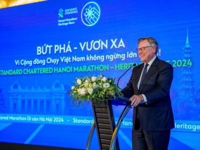 Chủ tịch Standard Chartered Bank: Đặt niềm tin lớn vào triển vọng kinh tế Việt Nam
