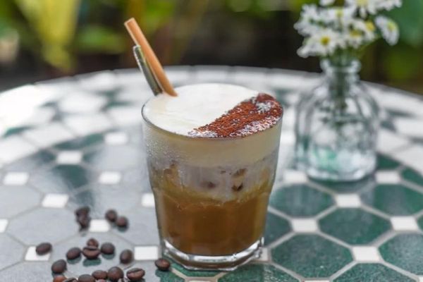 Báo Mỹ giải mã 'cơn sốt' cà phê muối Việt Nam trên toàn thế giới