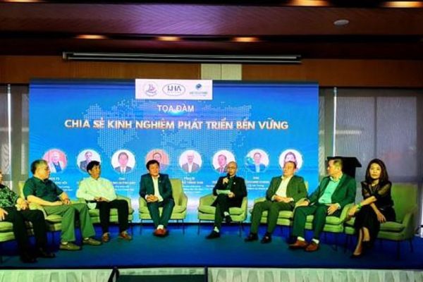 Hội thảo Phát triển bền vững cho ngành Du lịch - Khách sạn Khánh Hòa