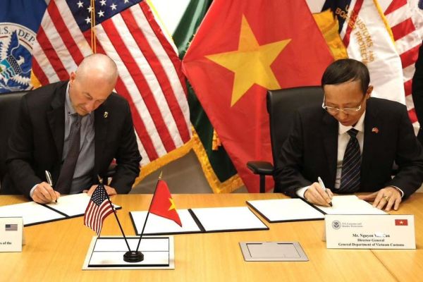 Hợp tác giữa Hải quan Việt Nam và Hoa Kỳ lên tầm quan trọng mới