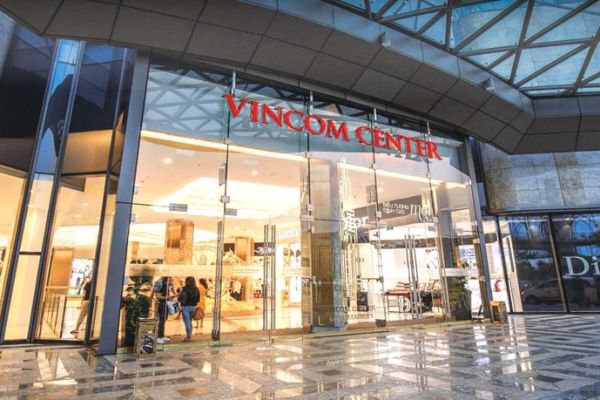Vincom Retail (VRE): Lập công ty con mới quy mô 3.600 tỷ đồng, sẽ khai truong 04 TTTM trong quý này