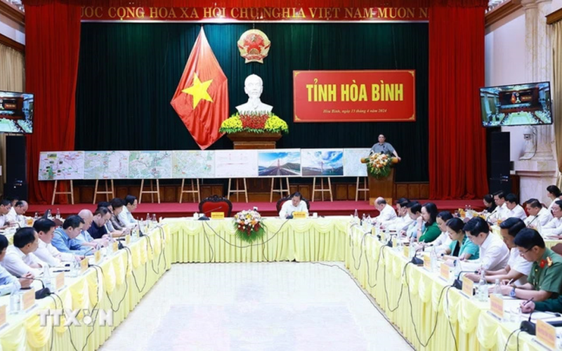 Thủ tướng Phạm Minh Chính: Hòa Bình cần khai thác tốt vai trò kết nối vùng giữa Tây Bắc với Thủ đô Hà Nội