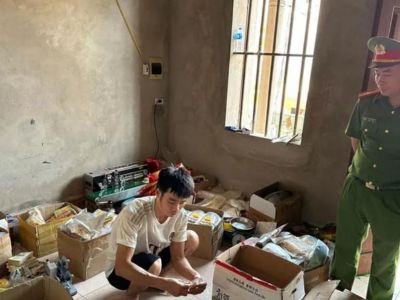 Bắc Giang: phát hiện hàng nghìn gói thực phẩm 'nhái' nhãn hiệu, không rõ xuất xứ