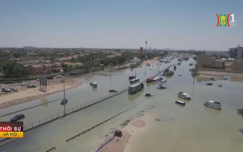 Dubai hứng chịu thiệt hại lớn về tài sản sau trận lụt