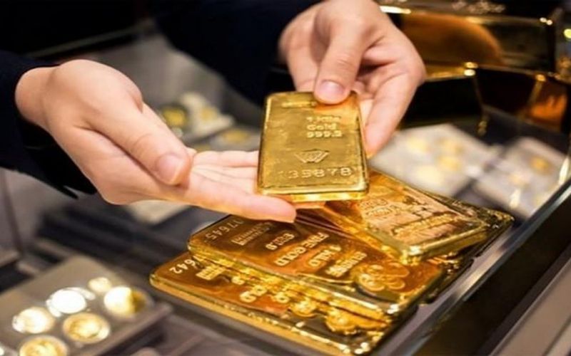 Giá vàng trong nước cuối tuần tăng mạnh lên sát mốc 82 triệu đồng/lượng