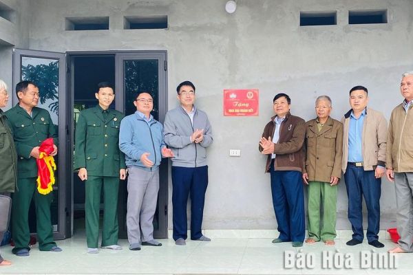 Hội Cựu chiến binh huyện Kim Bôi chăm lo đời sống hội viên