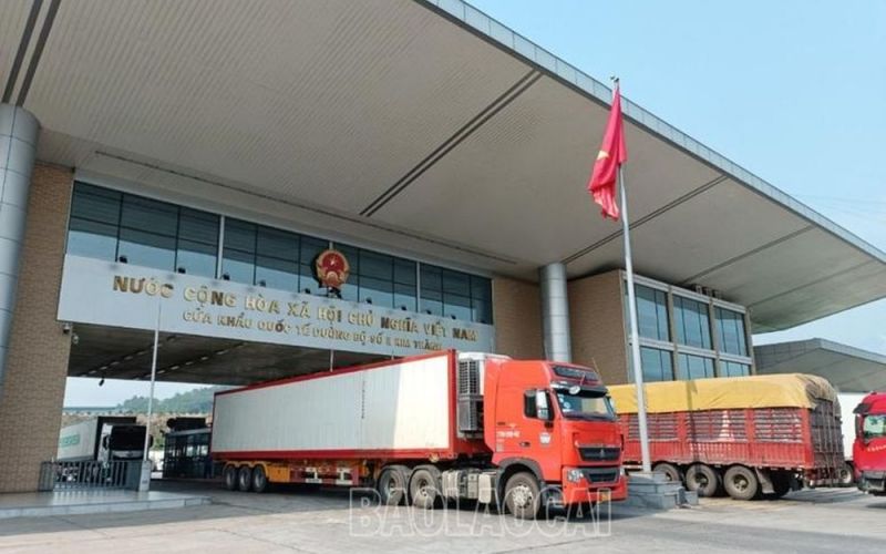 Kim ngạch xuất - nhập khẩu qua Cửa khẩu Kim Thành đạt hơn 46 triệu USD trong 5 ngày nghỉ lễ