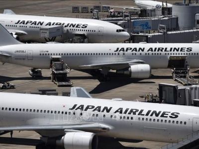 Lợi nhuận ròng của Japan Airlines Co tăng gần 3 lần