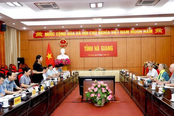 Phó Chủ tịch UBND tỉnh Hà Thị Minh Hạnh làm việc với Ban tài chính cơ sở hạ tầng bền vững Danida (DSIF)