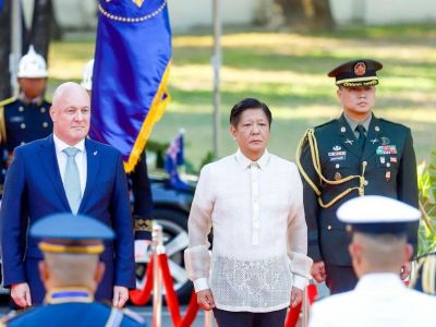 Thủ tướng New Zealand thăm Philippines: Biển Đông, hợp tác quốc phòng và nâng cấp quan hệ