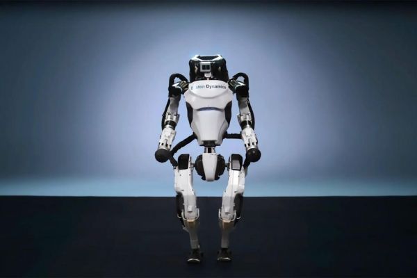 Tò mò lý do robot hình người Atlas bị 'khai tử'